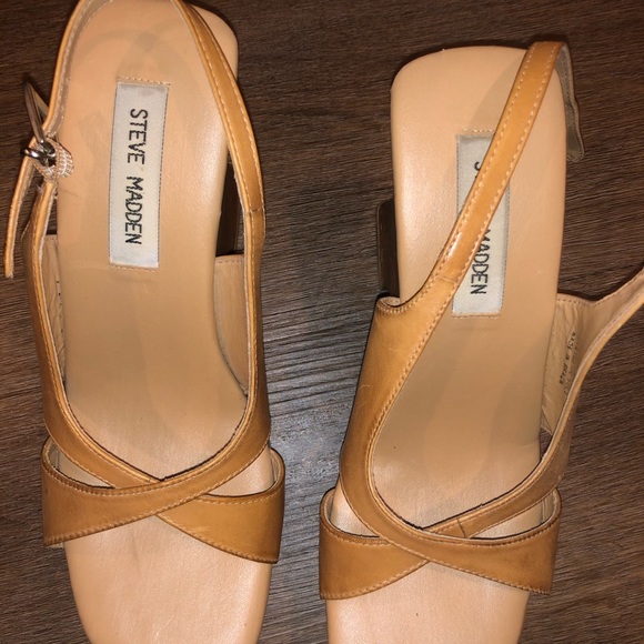 Joplin Steve Madden 3 inch Wedge - Picture 2 of 8